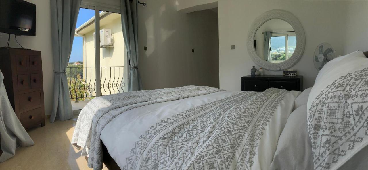 Casa Santos Kyrenia Villa Kyrenia  Exteriör bild