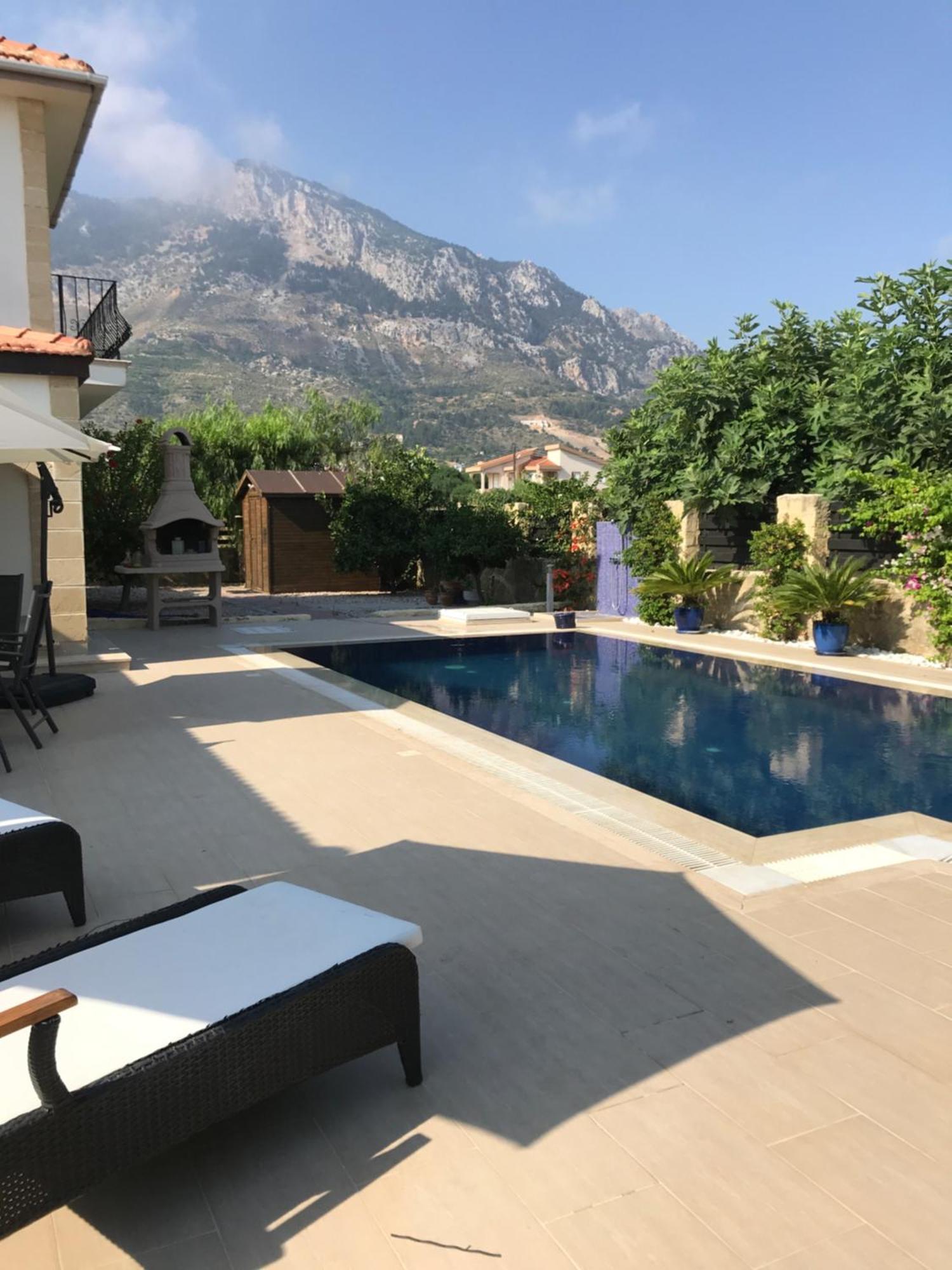 Casa Santos Kyrenia Villa Kyrenia  Exteriör bild
